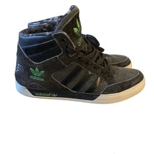 ADIDAS HIGH TOP MENS SIZE 8 DISTRESSED BLACK AND CAMO RARE